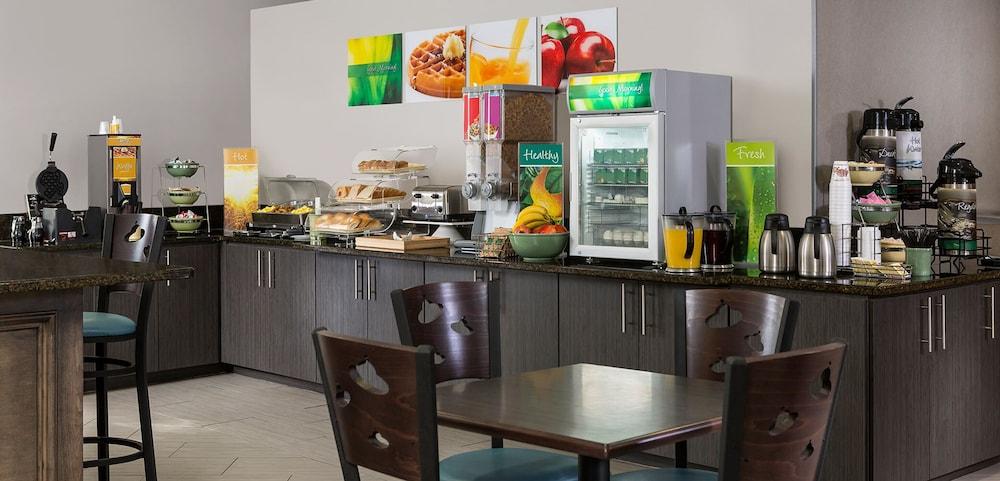 Inn Howard Johnson By Wyndham Orlando-international Drive Orlando