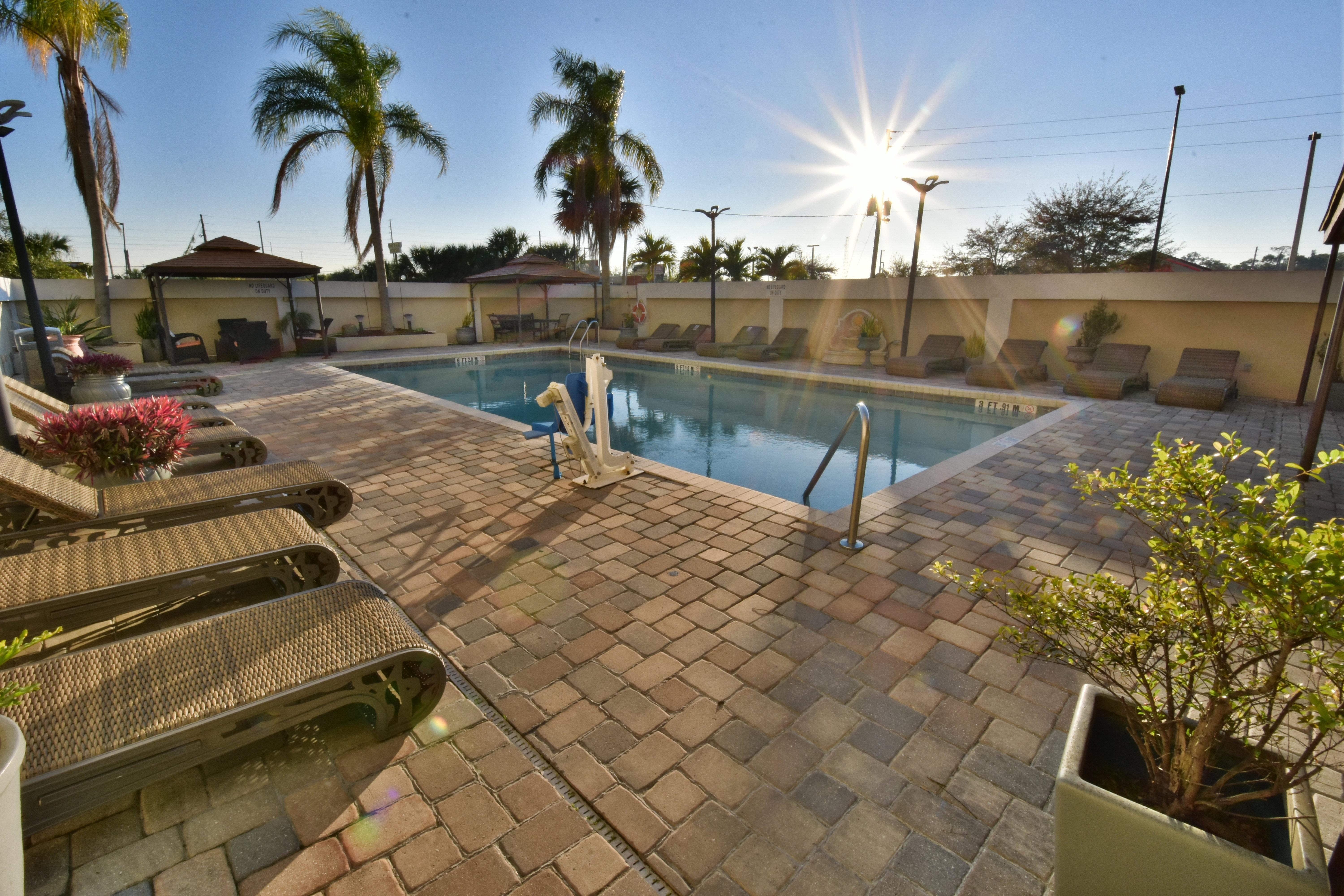 Orlando East-ucf Area By Ihg 3* Alafaya
