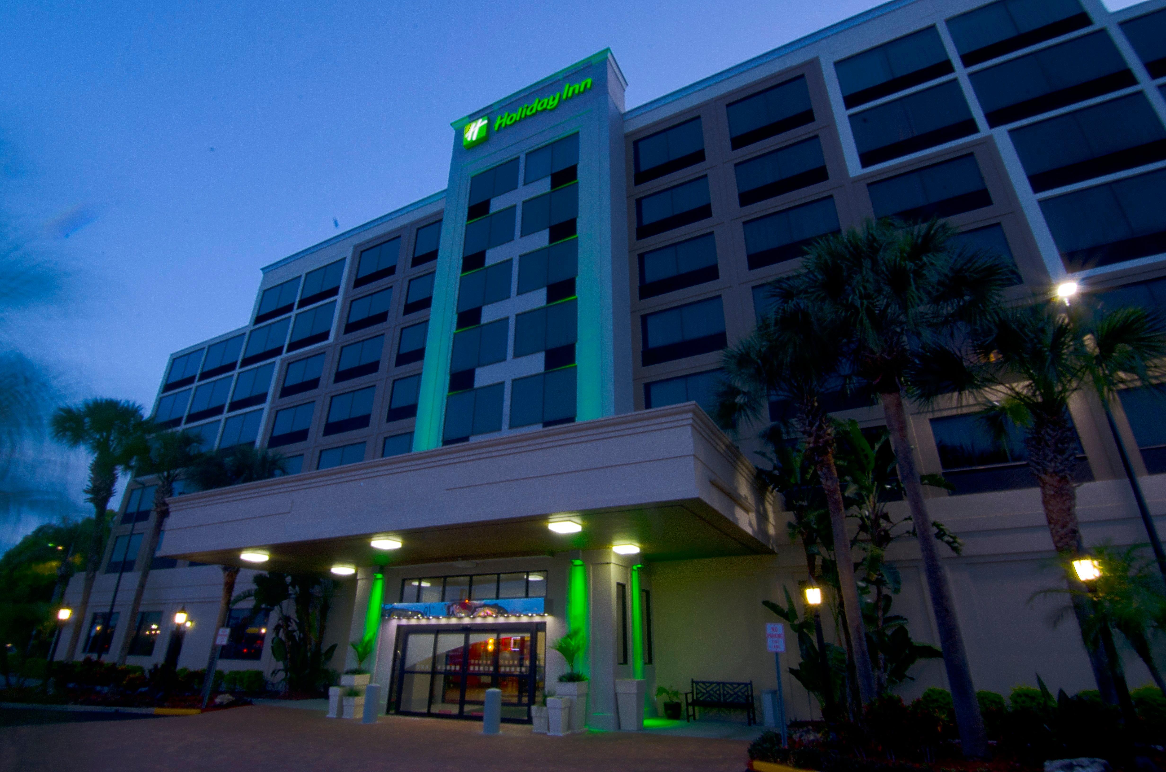Orlando East-ucf Area By Ihg Alafaya