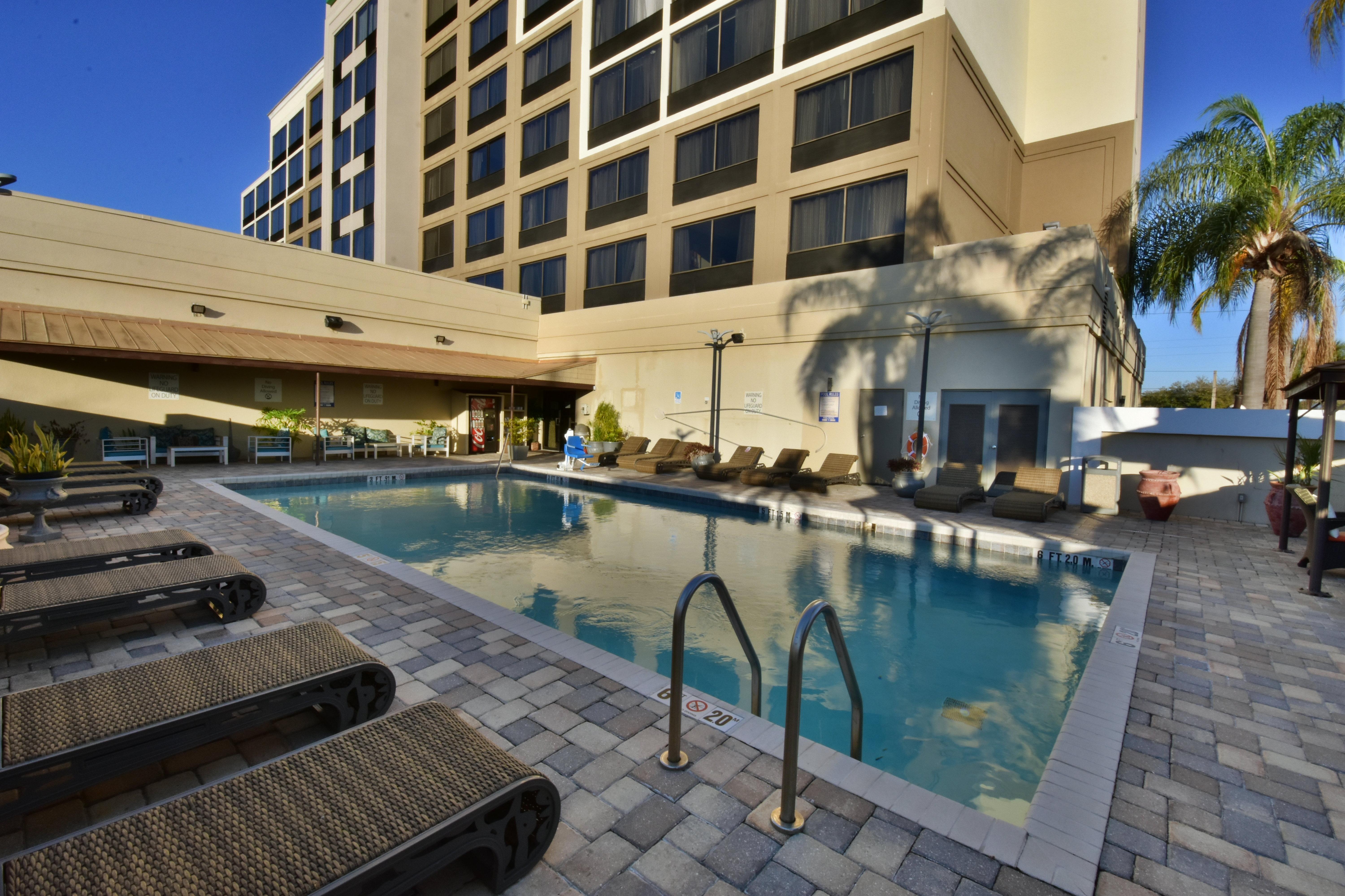 Orlando East-ucf Area By Ihg Hotel 3*
