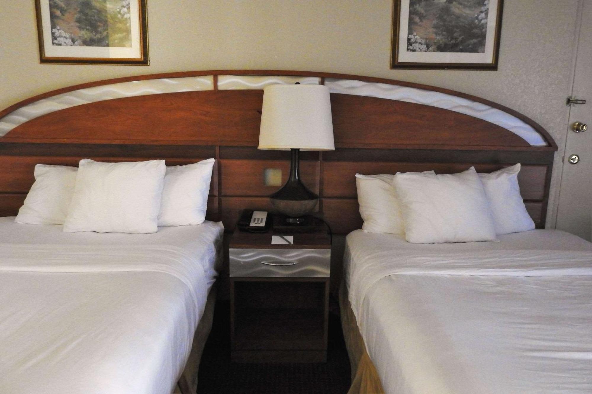 Howard Johnson By Wyndham Orlando-international Drive Inn