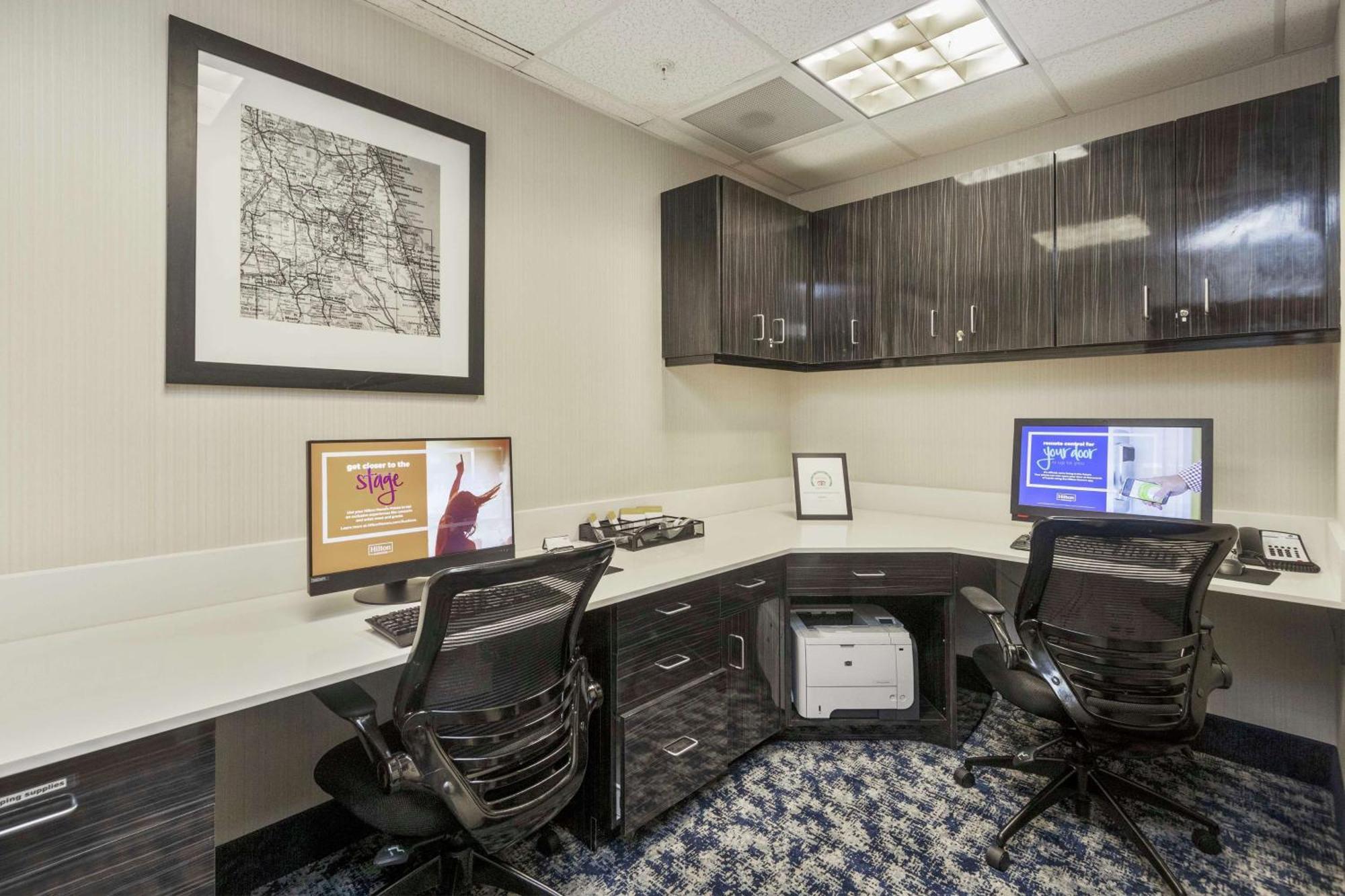 Hampton & Orlando-apopka Hotel 3*