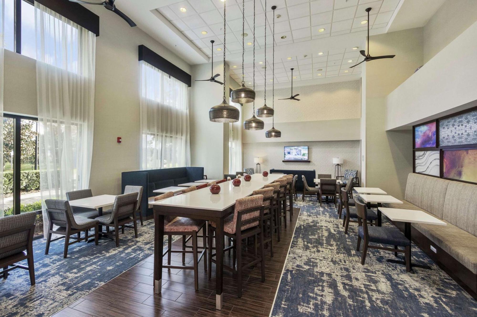 Hotel Hampton & Orlando-apopka Forest City