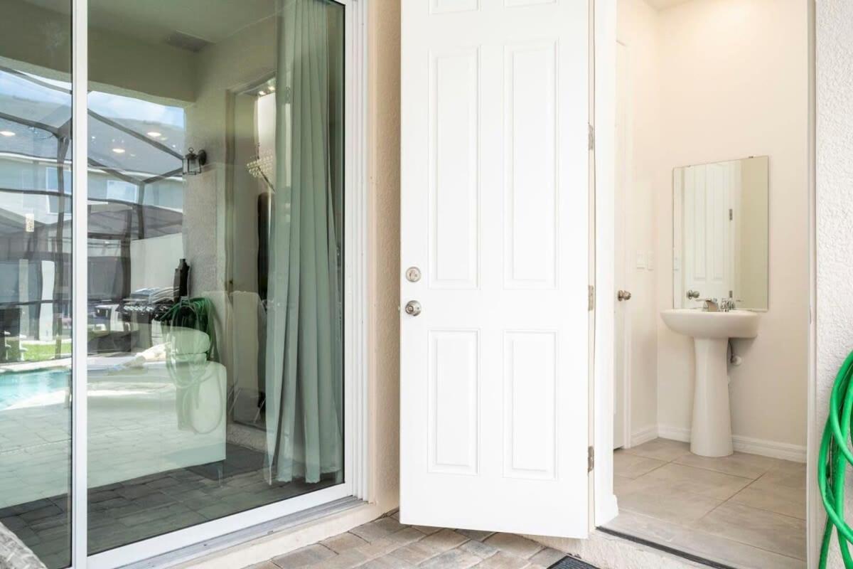 Holiday home Splendid 5bd W Pool At Solara 2154 *