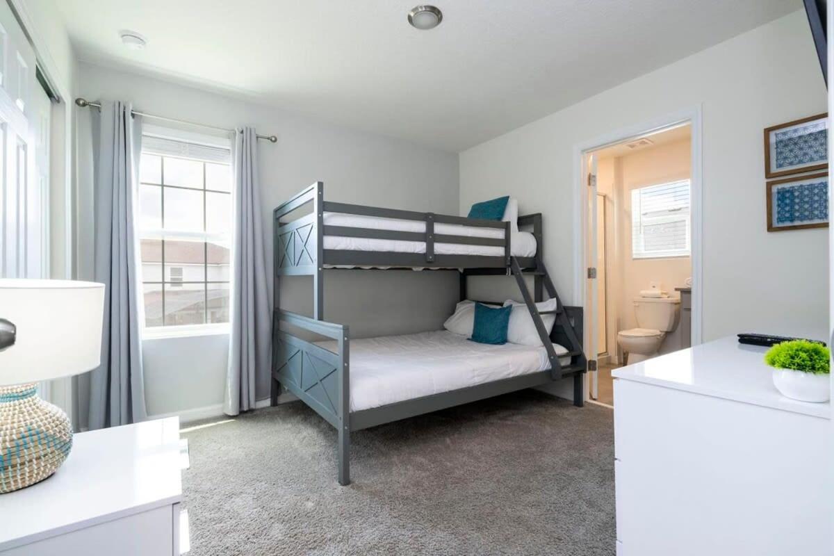 Splendid 5bd W Pool At Solara 2154 * Kissimmee