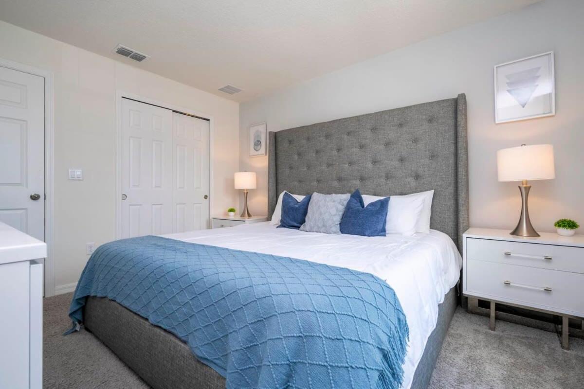 Holiday home Splendid 5bd W Pool At Solara 2154 Kissimmee