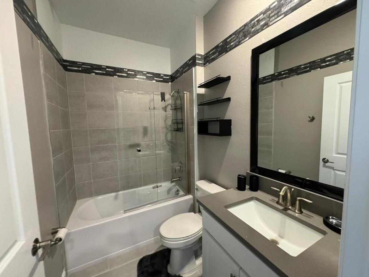 Villa La Patrona: 5bd W Private Pool & Waterpark @ Champions Gate 8919 Kissimmee