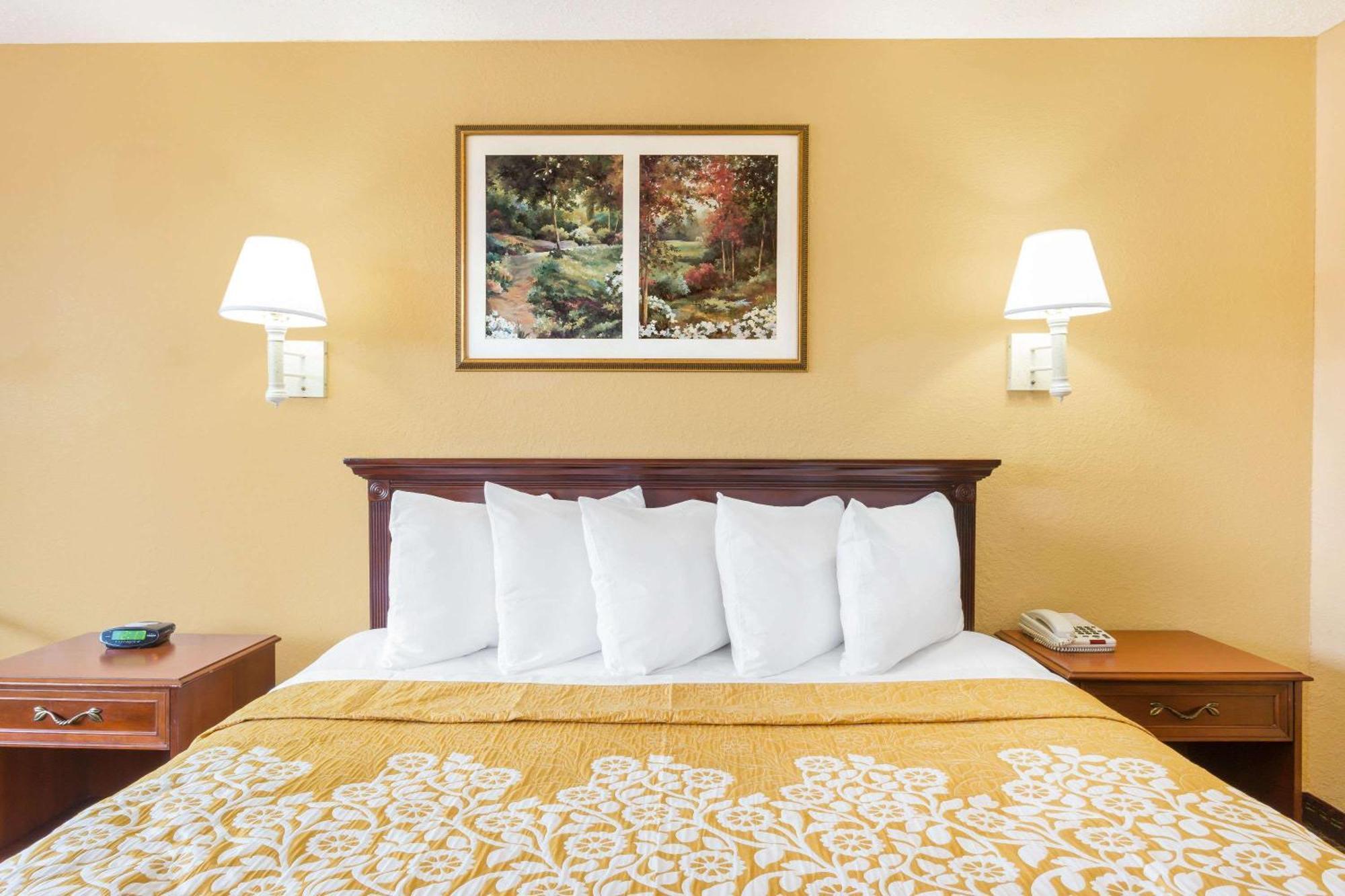 Howard Johnson By Wyndham Orlando-international Drive 2*