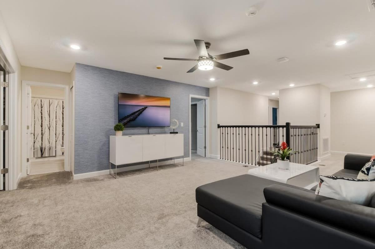 Magical Retreat Luxury 9-bedroom Near Villa Kissimmee