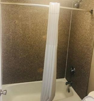 Hotel Days By Wyndham Downtown