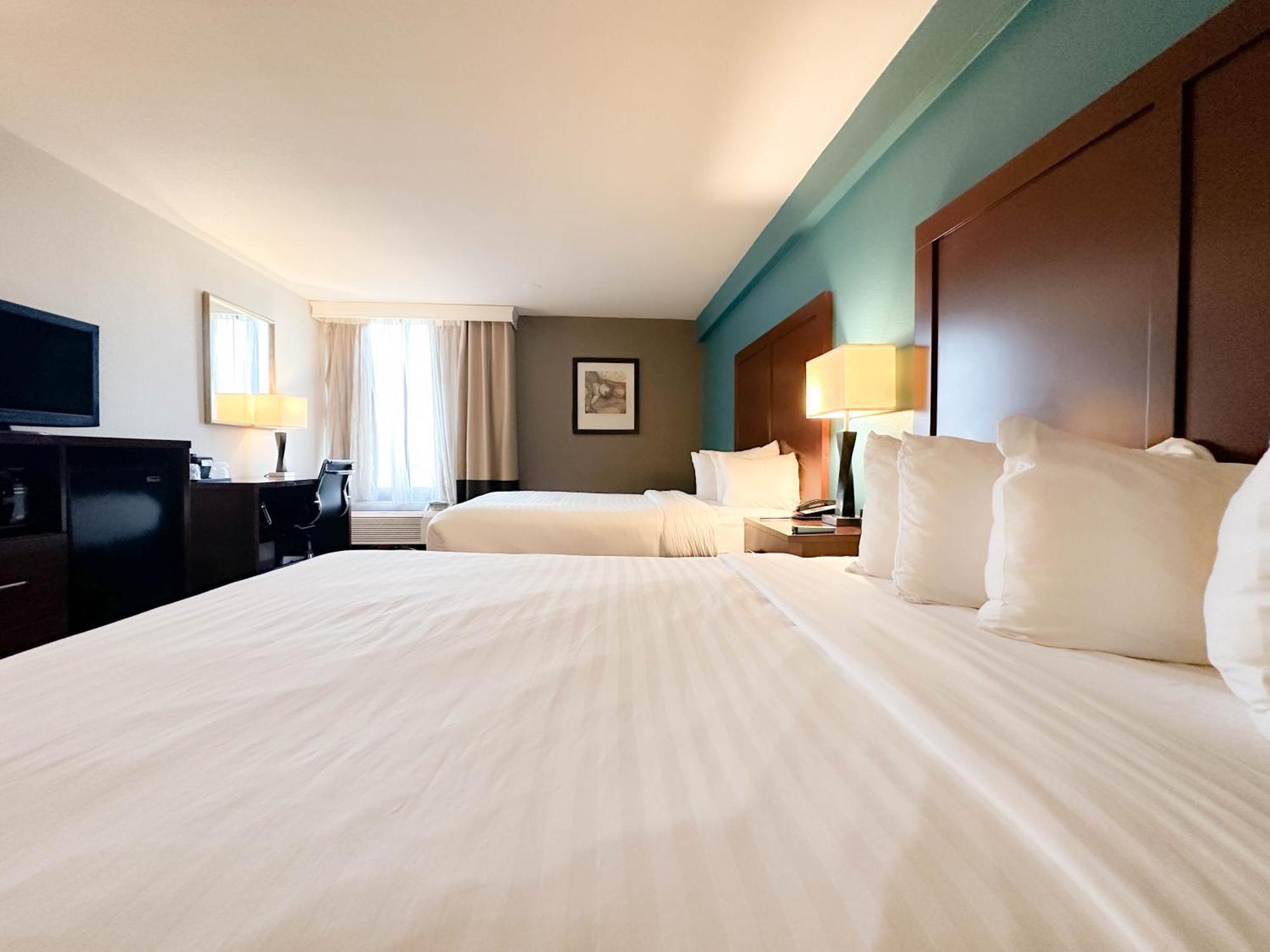 Comfort & Kissimmee By The Parks Hotel 3*