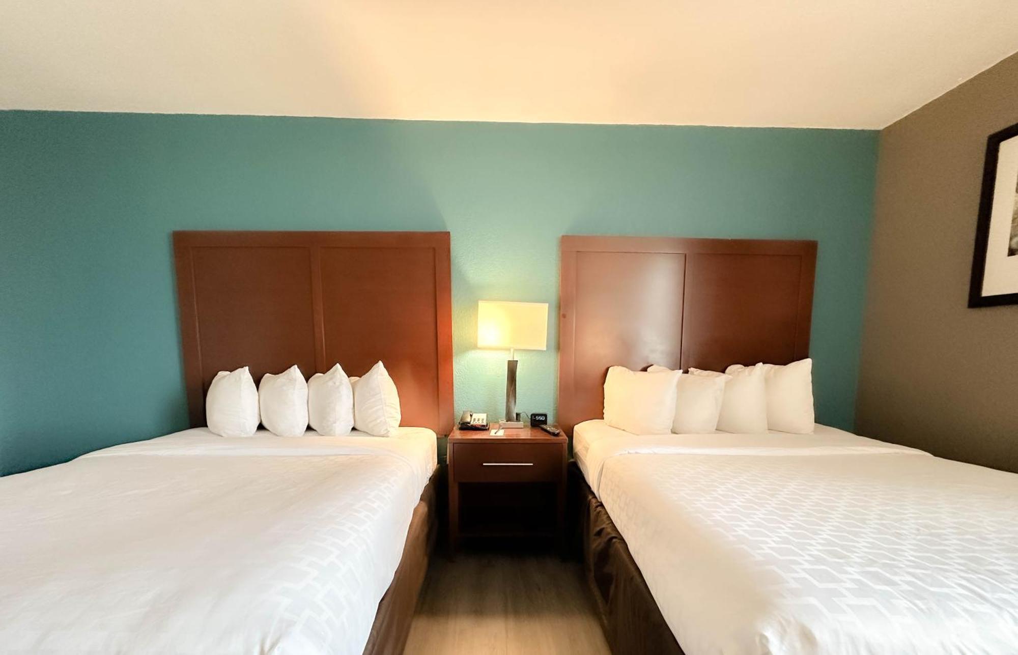 Comfort & Kissimmee By The Parks Four Corners