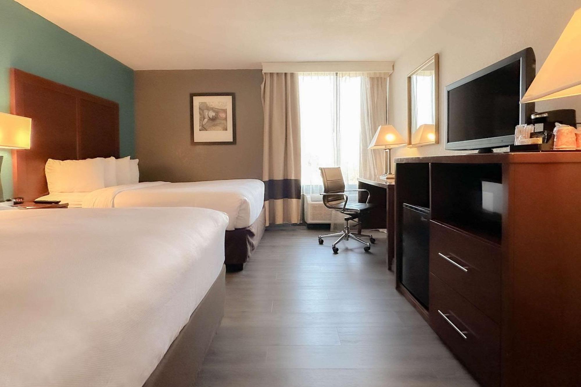 Hotel Comfort & Kissimmee By The Parks 3*