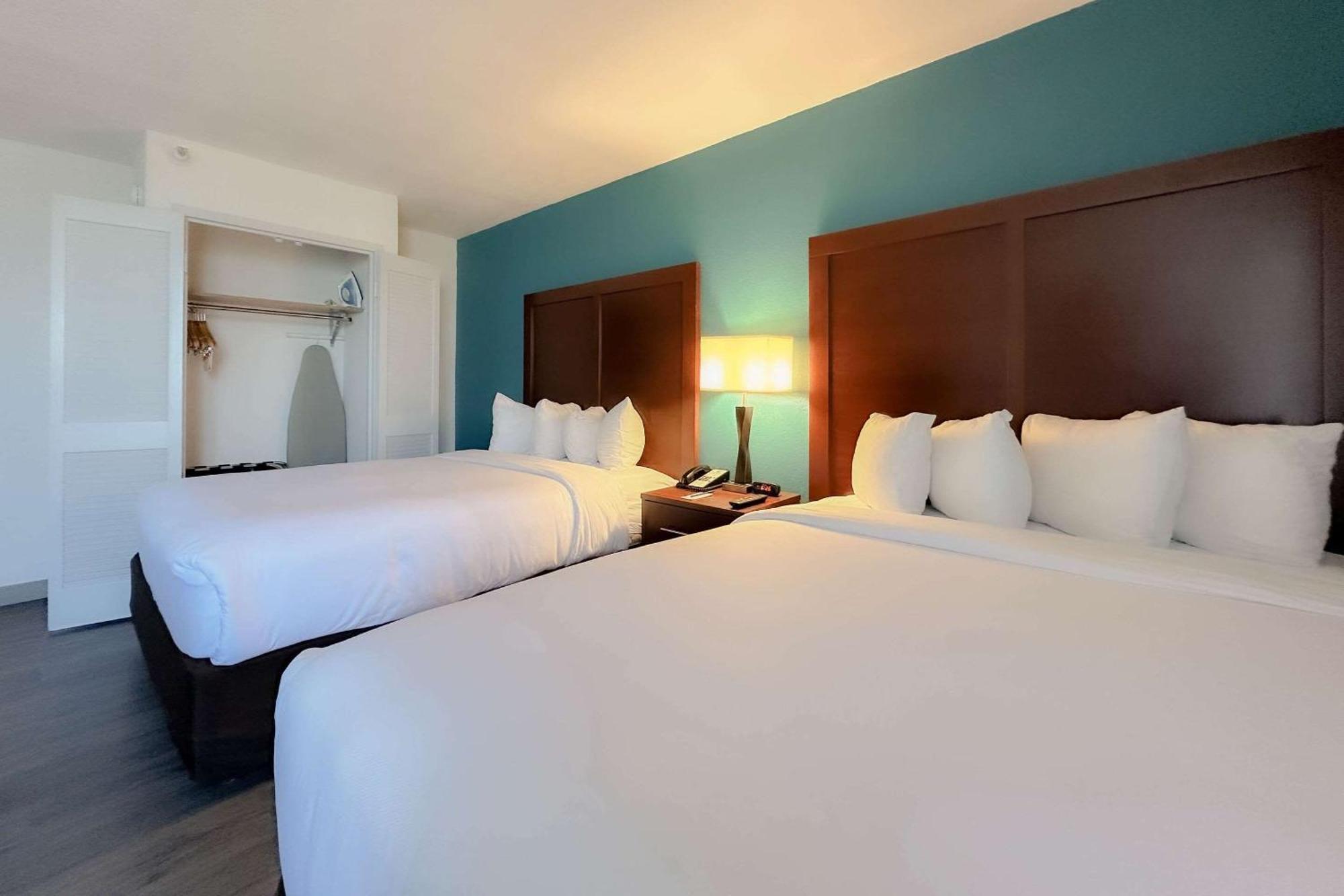Comfort & Kissimmee By The Parks 3* Four Corners