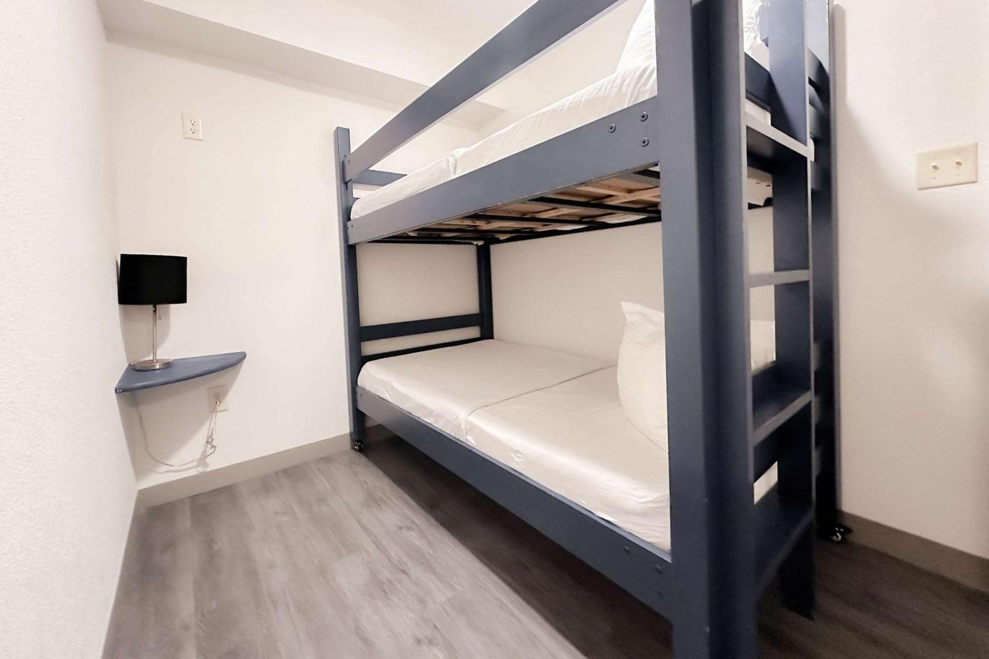 Hotel Comfort & Kissimmee By The Parks