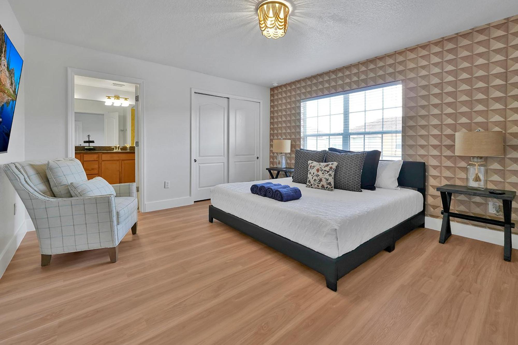 Holiday home Stylish & Cozy Retreat Prime Location Fully Equipped *