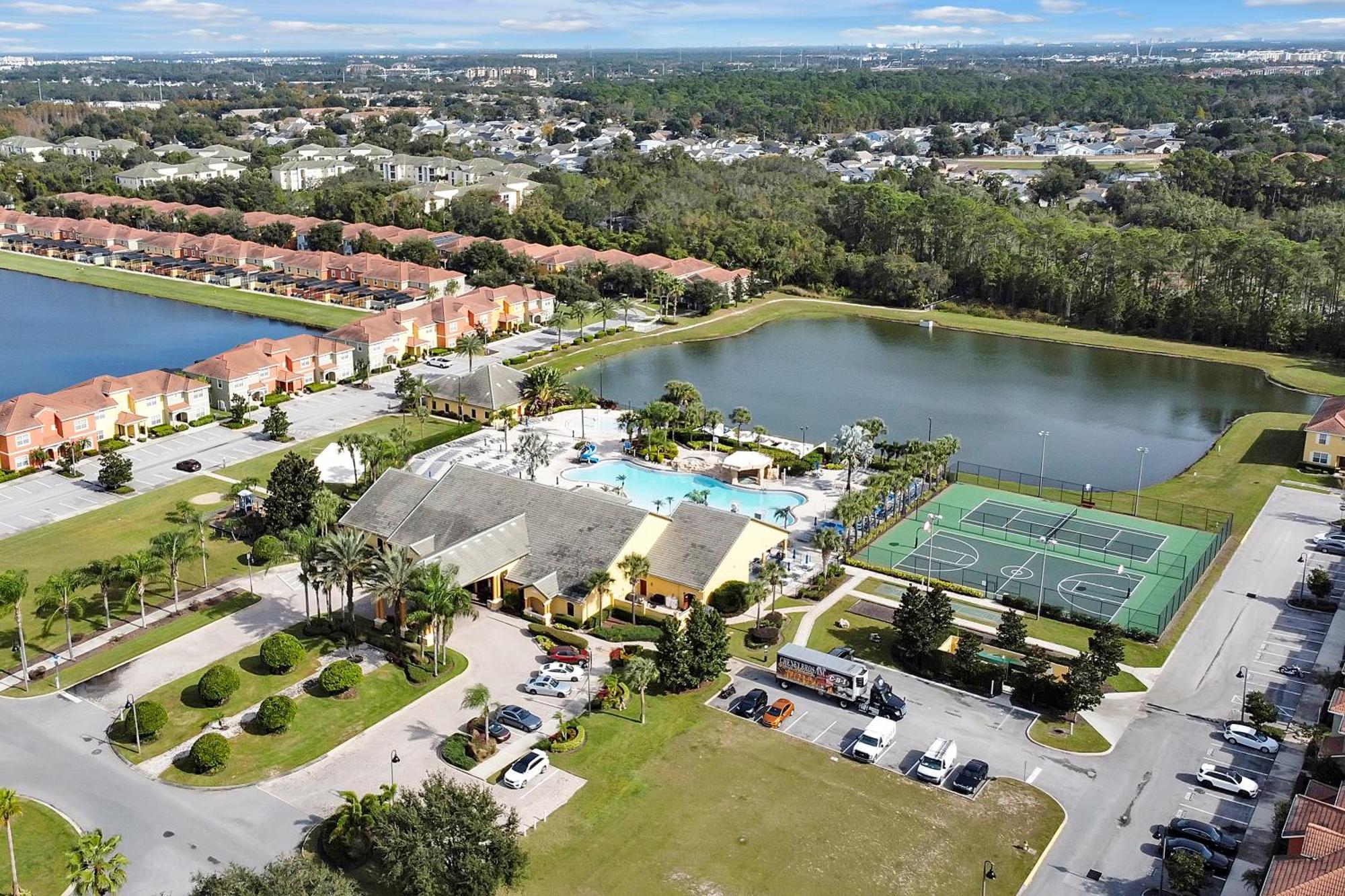 Stylish & Cozy Retreat Prime Location Fully Equipped Holiday home Kissimmee