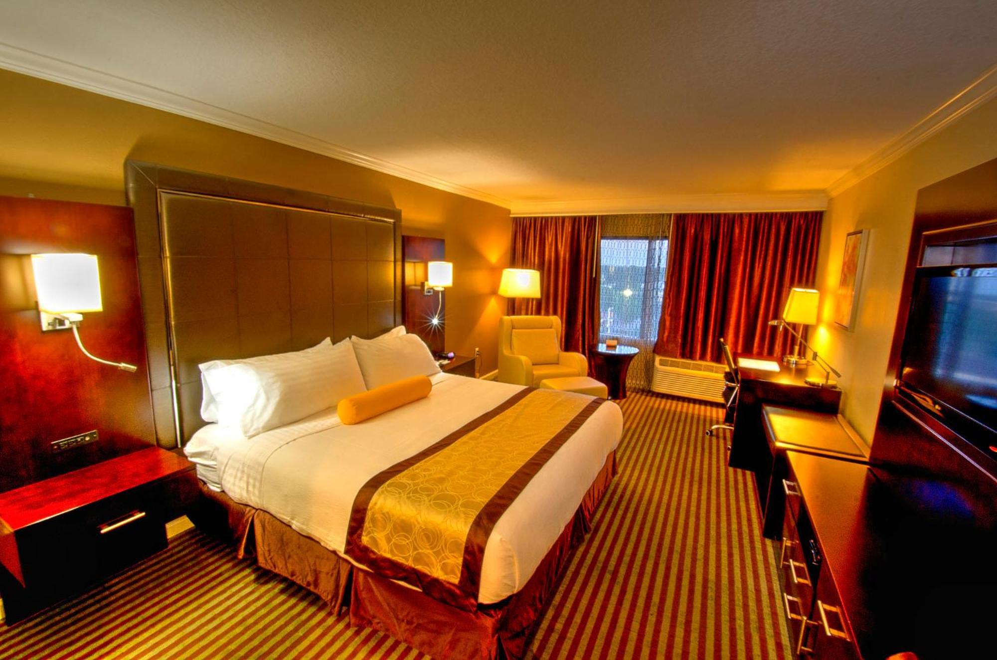 Orlando East-ucf Area By Ihg Hotel 3*