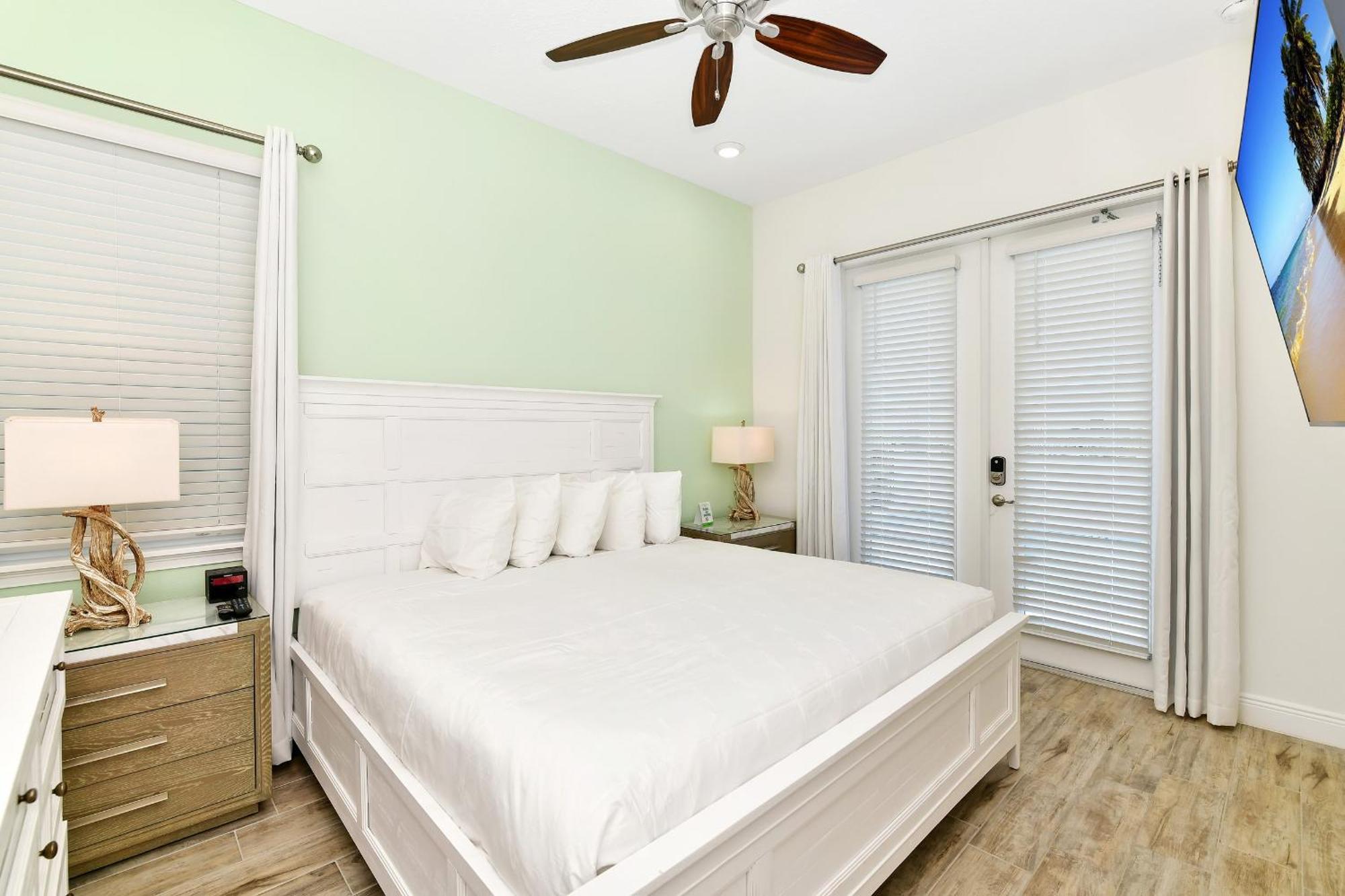 White With Private Pool Near And Margaritaville Access - 8023kd * Orlando