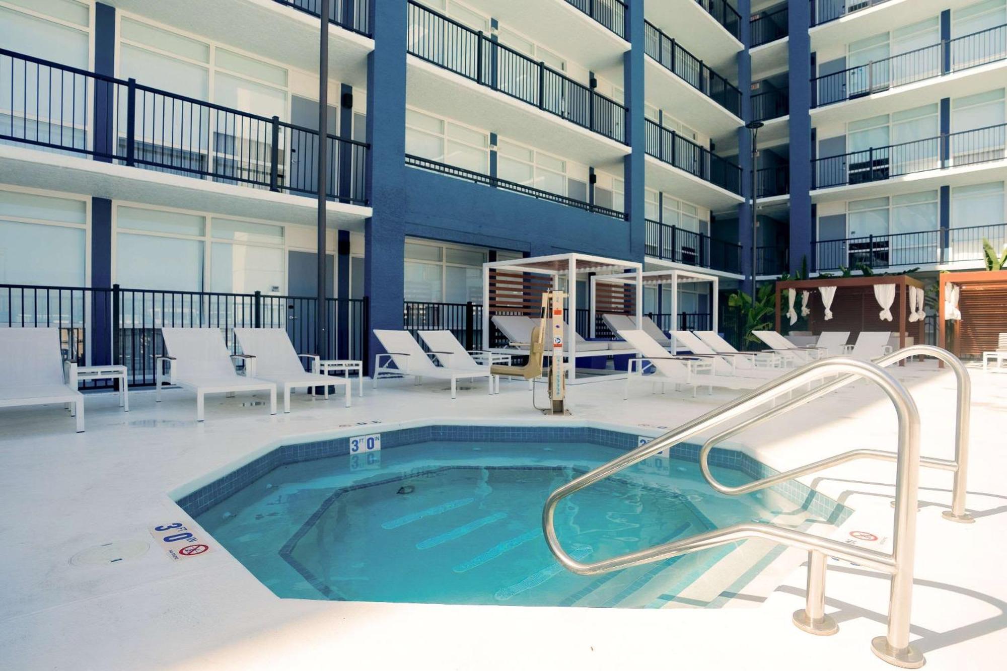 Daskk Near Universal Blvd, Ascend Collection 3* Orlando