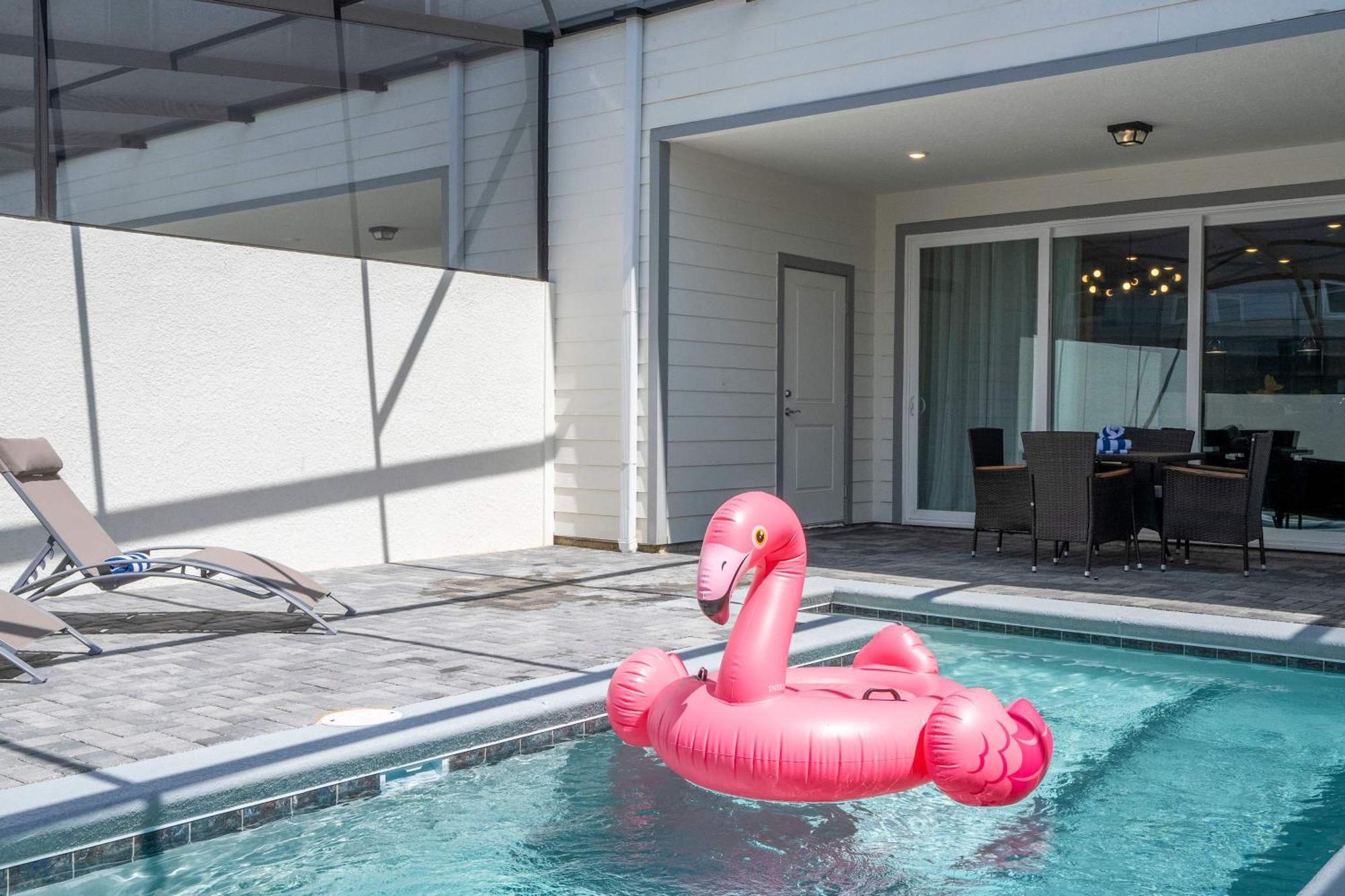 Luxury 5bd Close To With Pool At Windsor Cay 1285