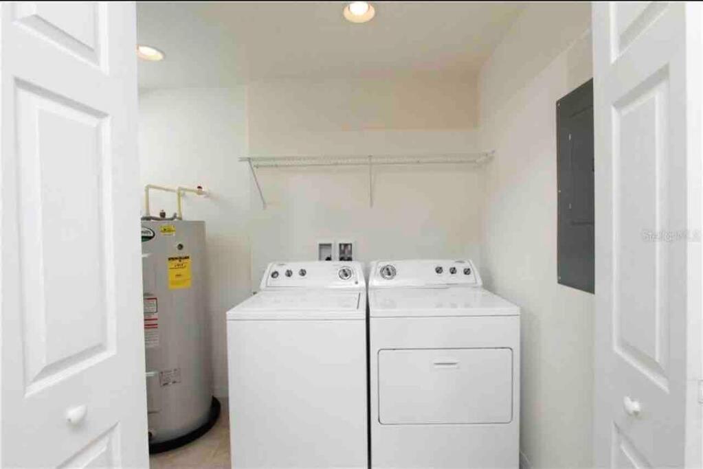 Apartment 2br Townhouse Near *