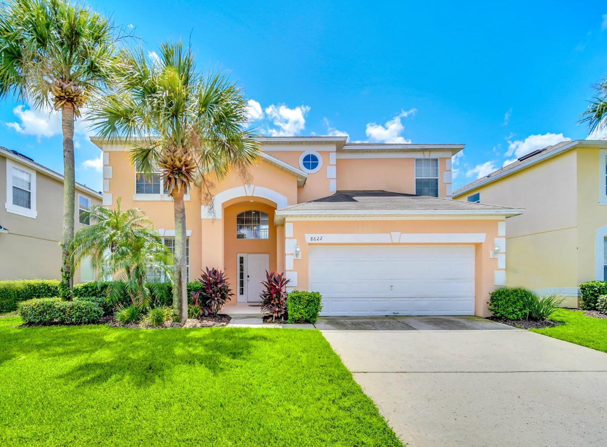 Emerald Island 6 Bedroom 4 Bathroom Luxury Holiday home Kissimmee