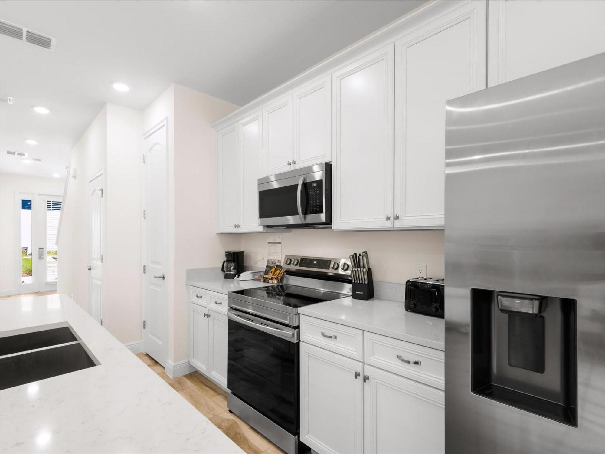 Bright Near With Margaritaville Access - 8159cp