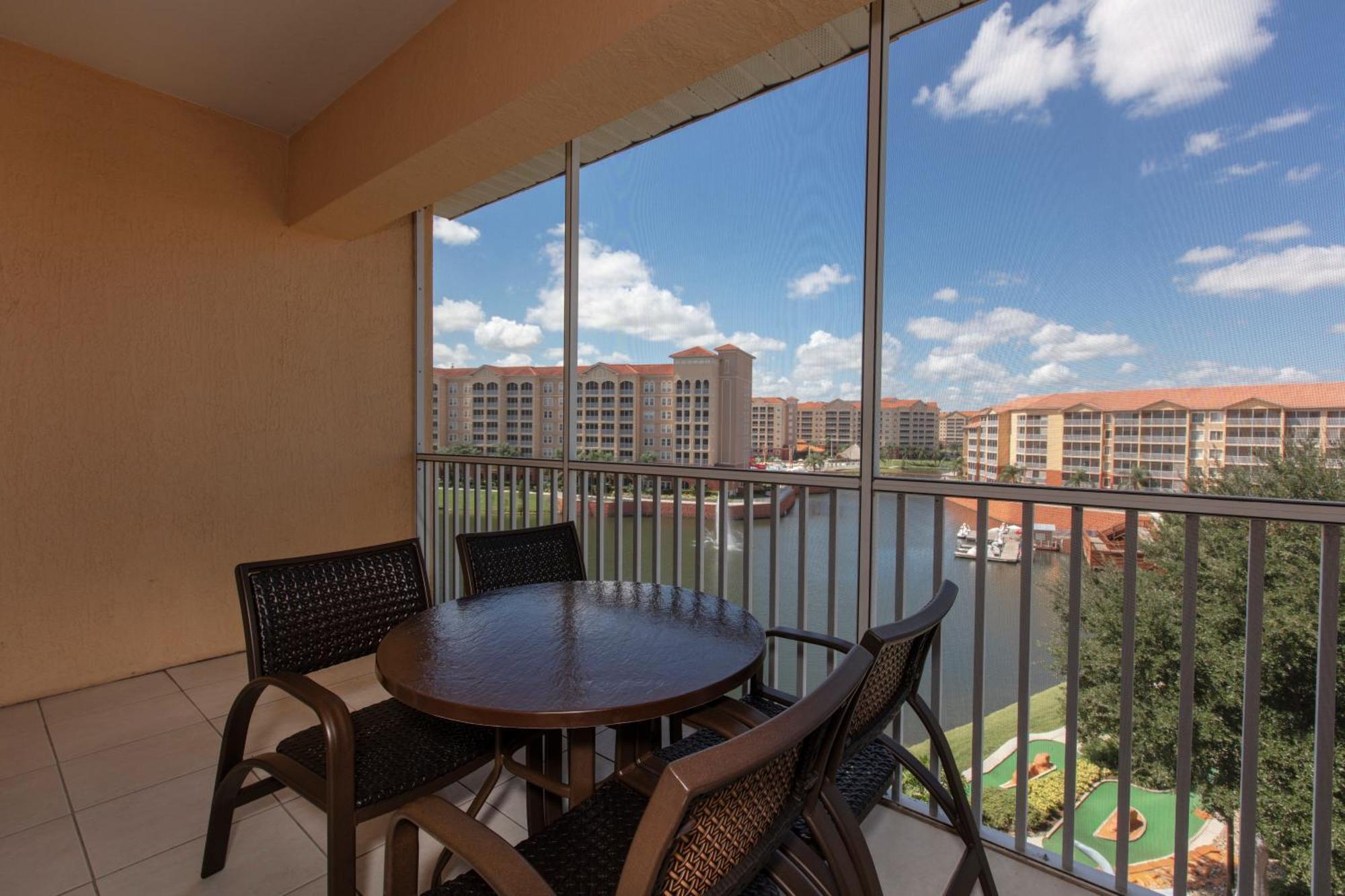Westgate Town Center 3*