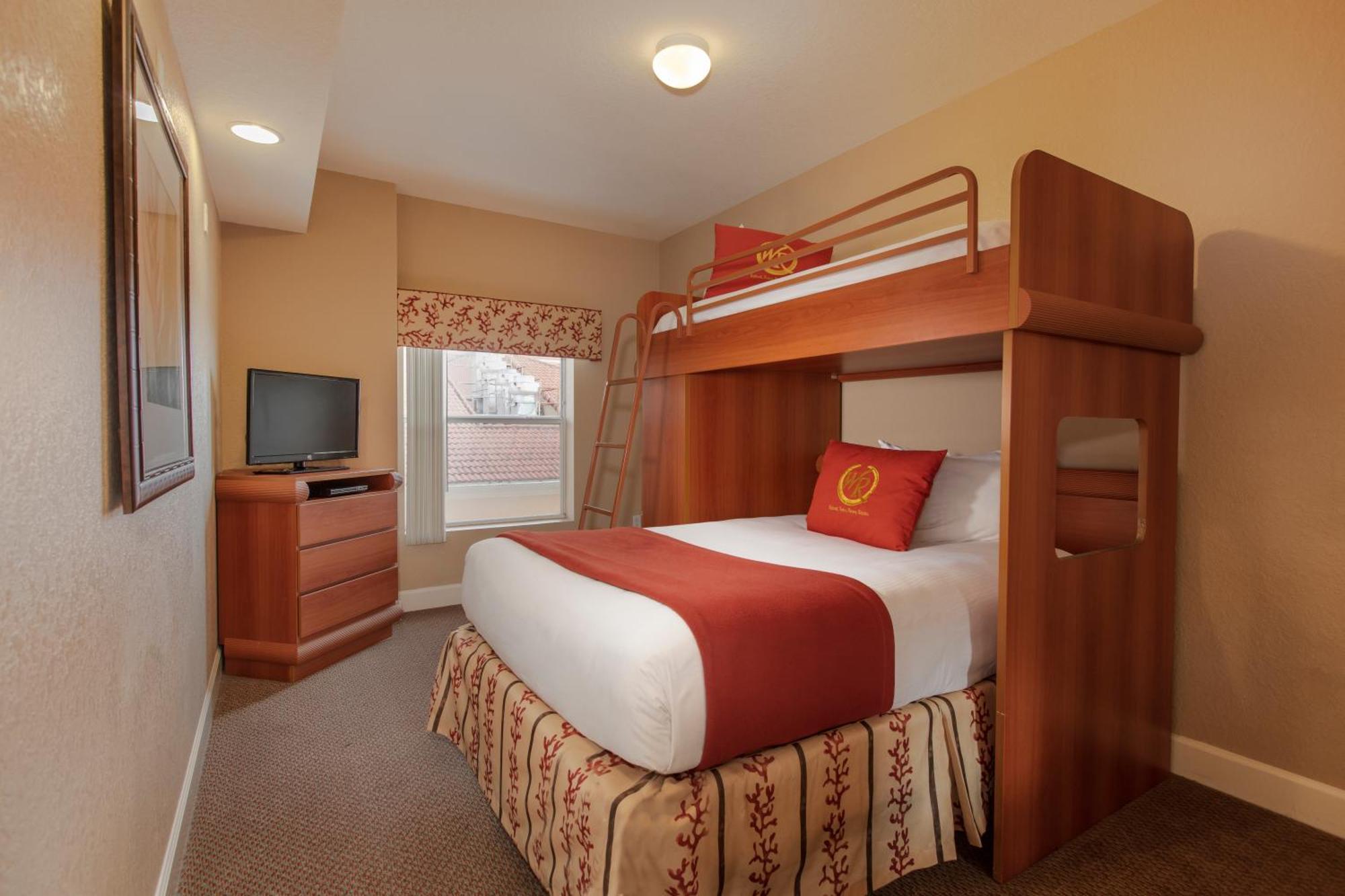 Westgate Town Center Resort 3*