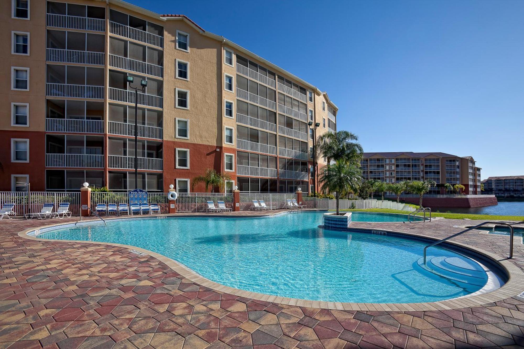 Westgate Town Center Resort 3*
