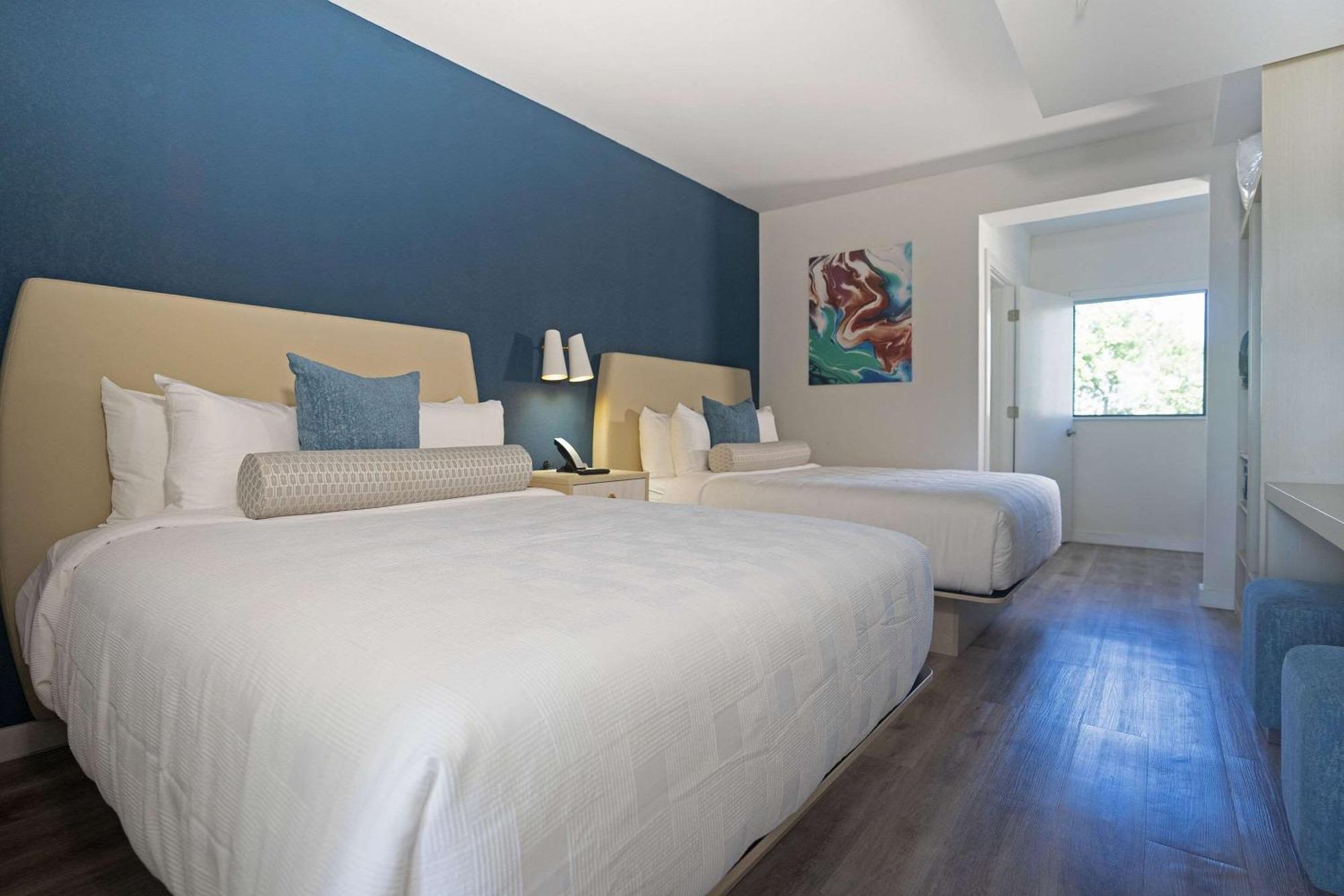 Hotel Daskk Near Universal Blvd, Ascend Collection