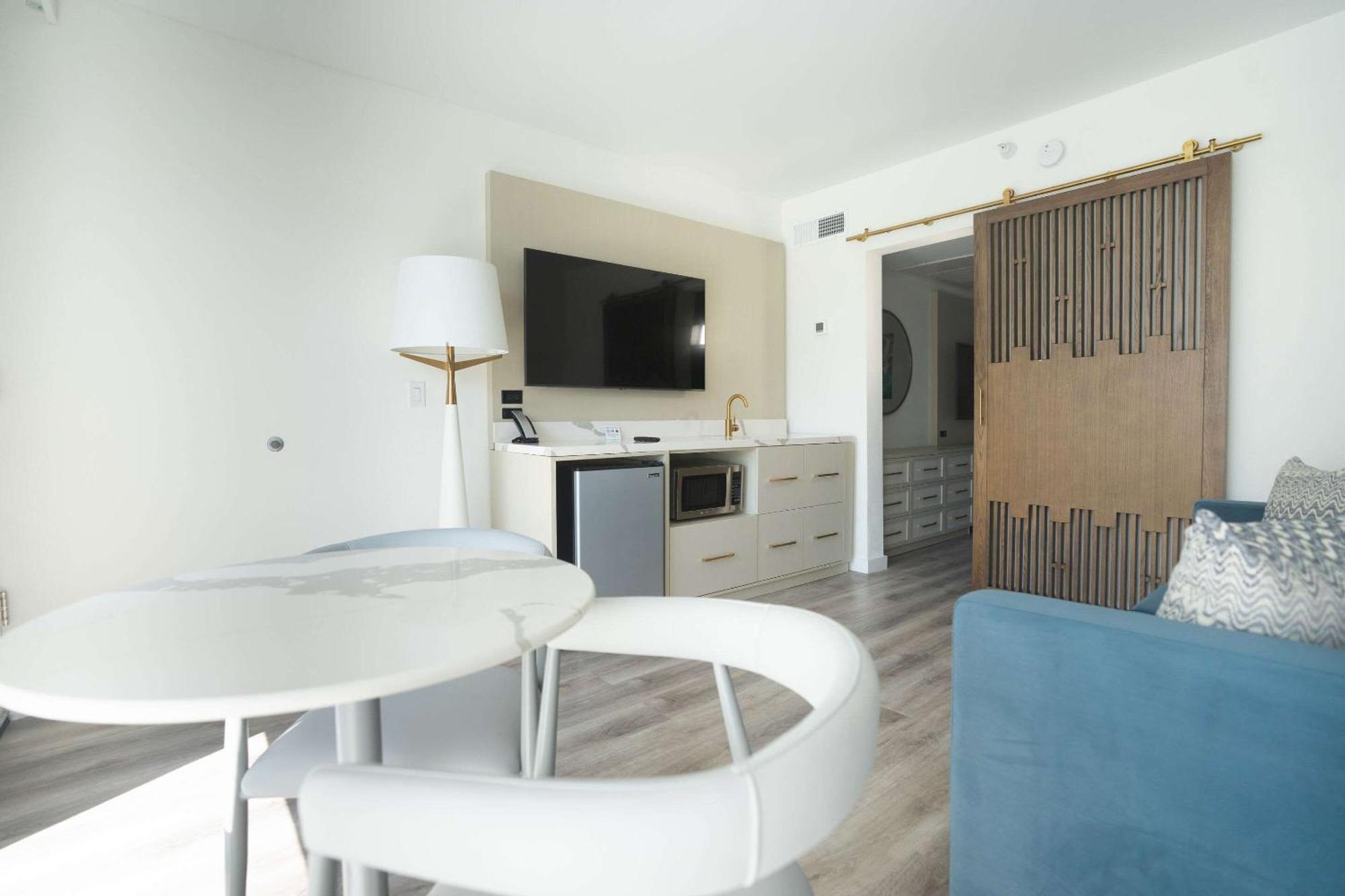 Hotel Daskk Near Universal Blvd, Ascend Collection Orlando