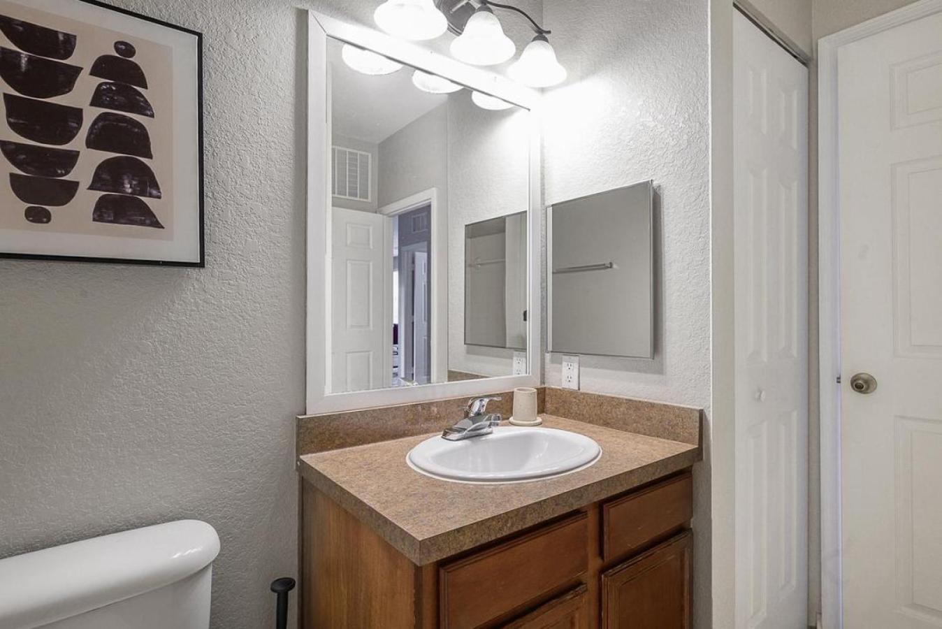Landing At Halston Citrus Ridge - 2 Bedrooms In Downtown Four Corners