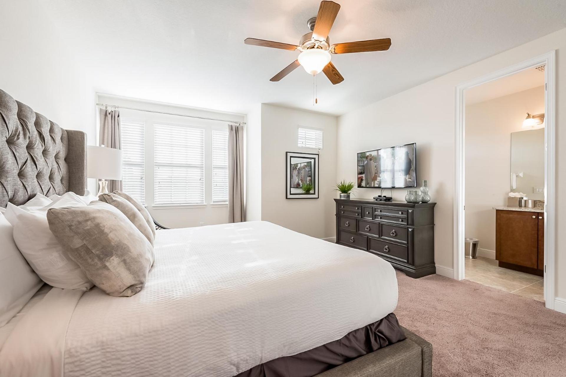 Holiday home Spacious By Rentyl Near With Private Pool & Amenities - 391f