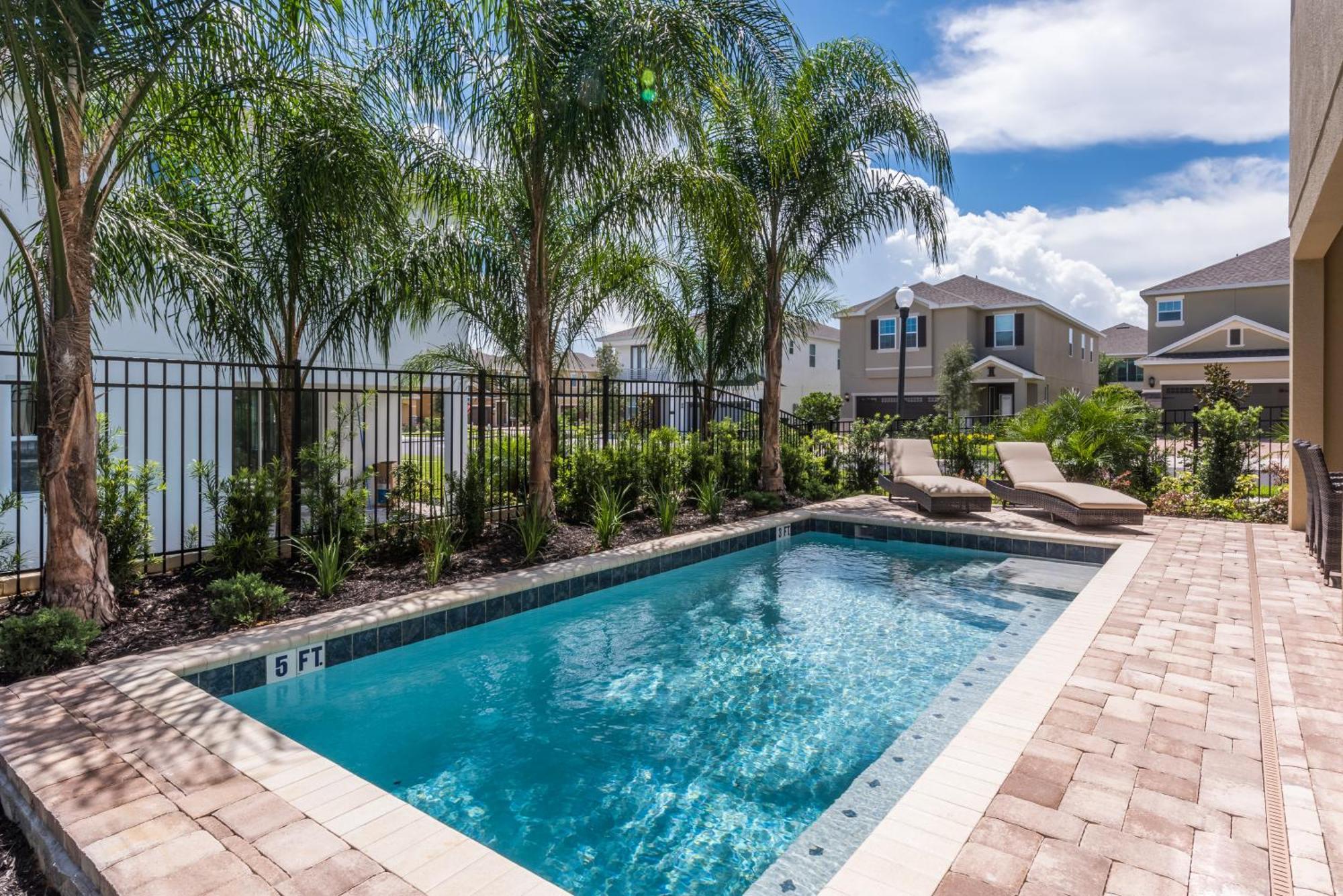 Vibrant By Rentyl Near With Private Pool, Themed & Amenities - 401n Orlando
