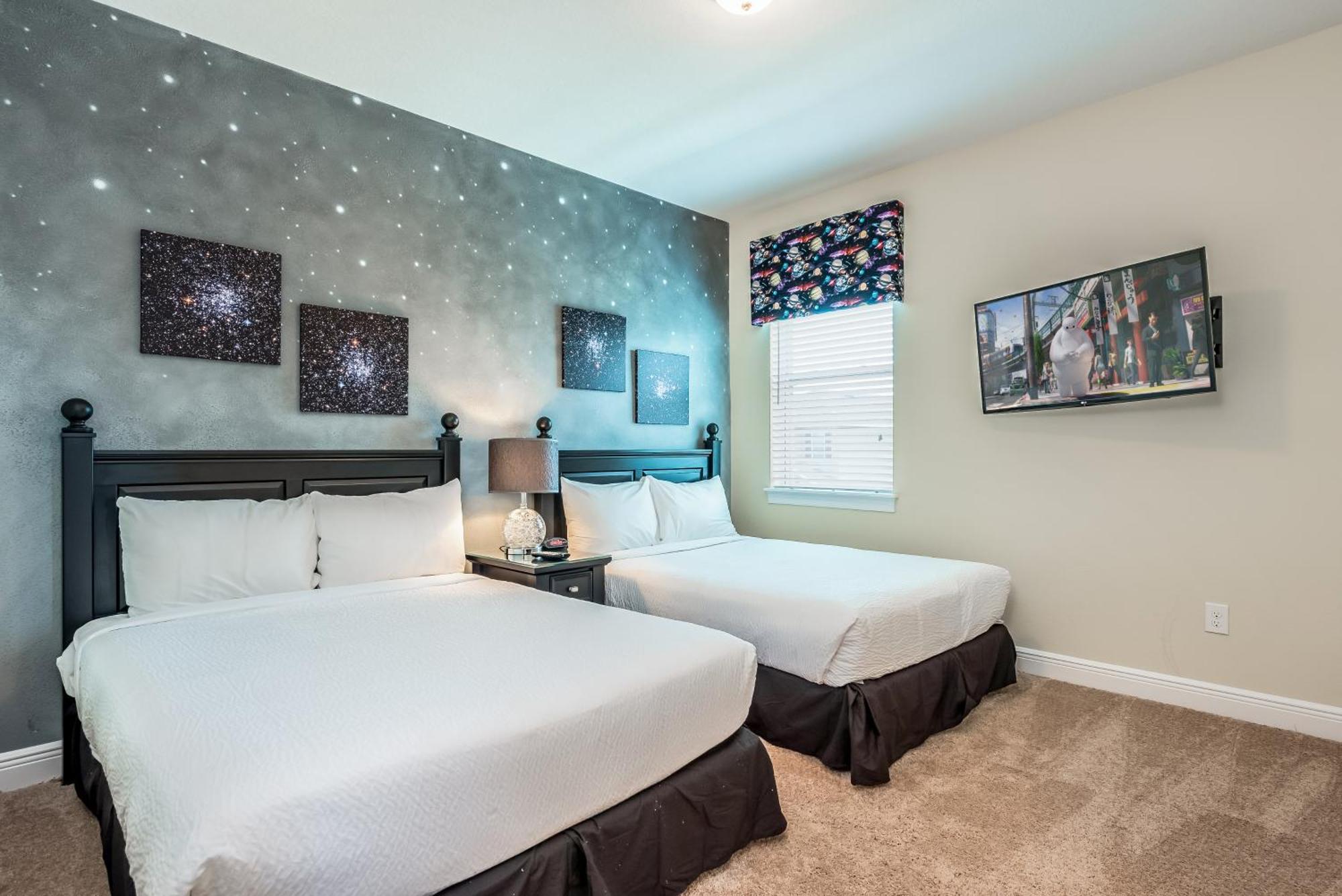 Vibrant By Rentyl Near With Private Pool, Themed & Amenities - 401n Villa *