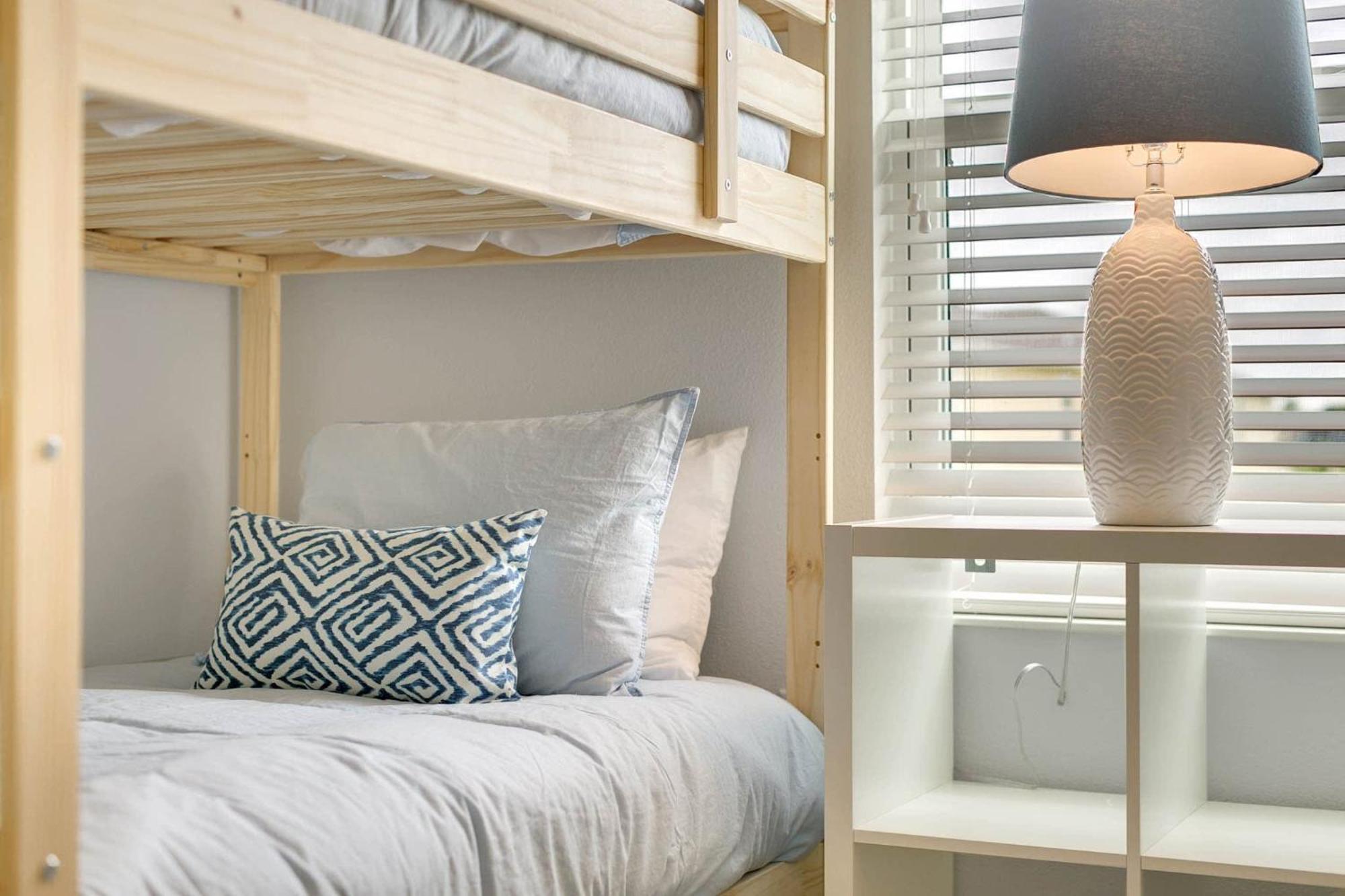 Four Bedrooms Townhome 5116 Holiday home