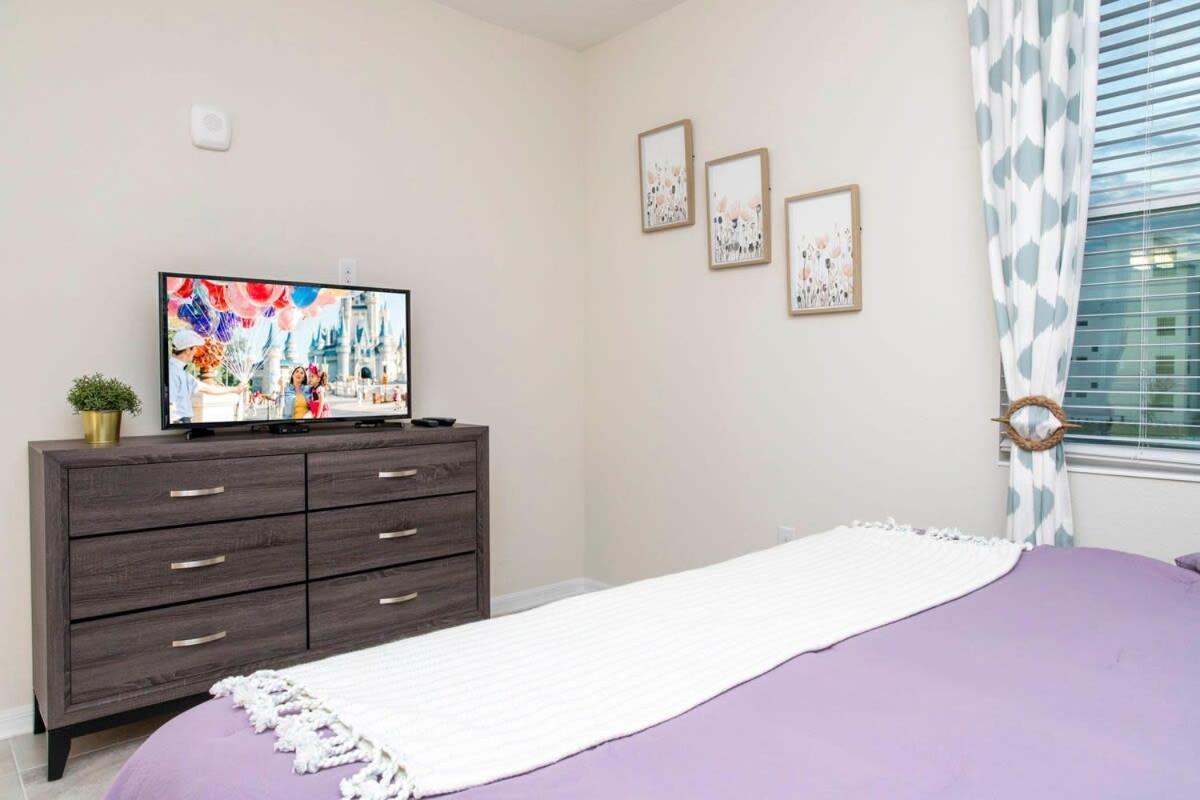 Stunning 3bd Apto Close To 201p