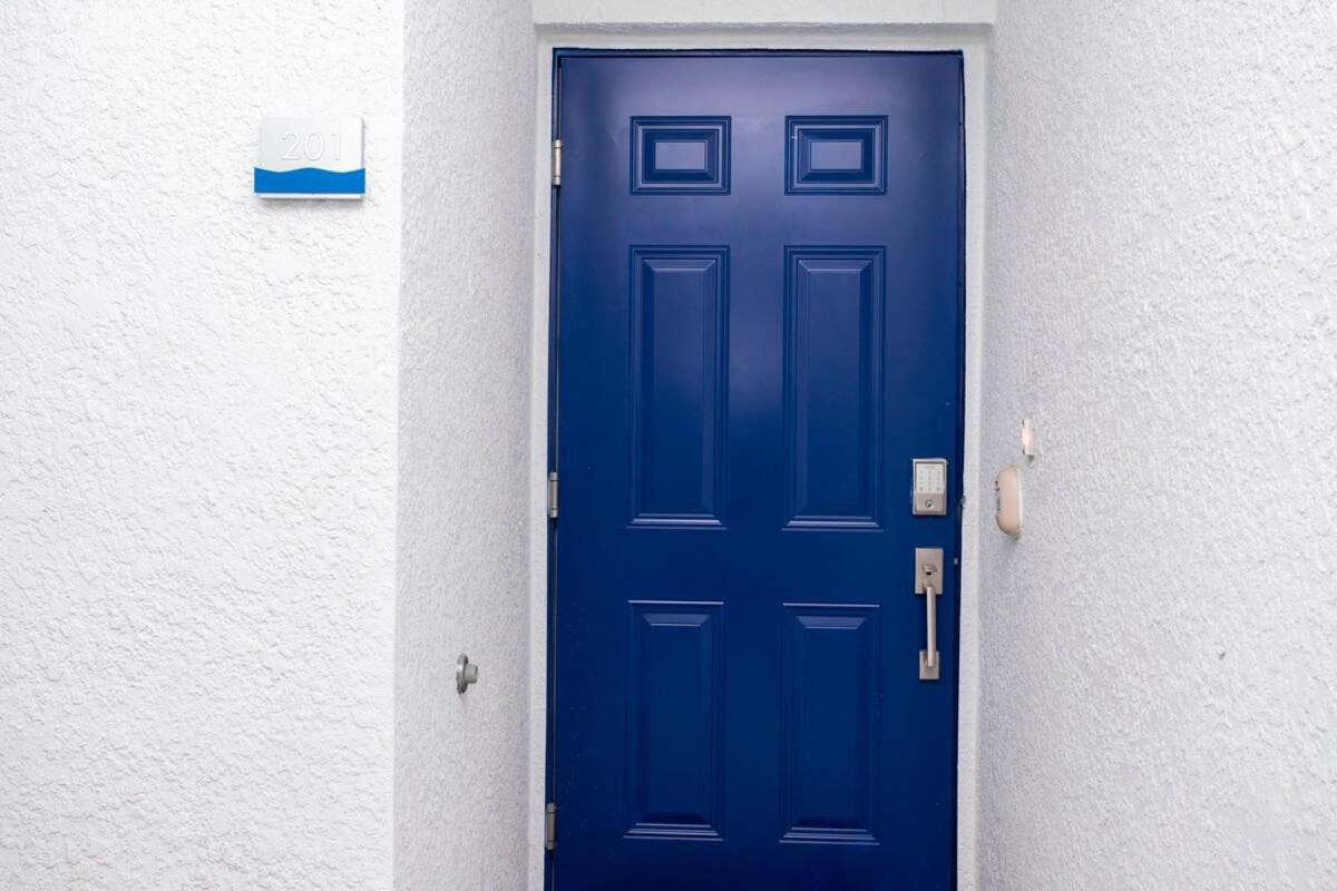 Stunning 3bd Apto Close To 201p *