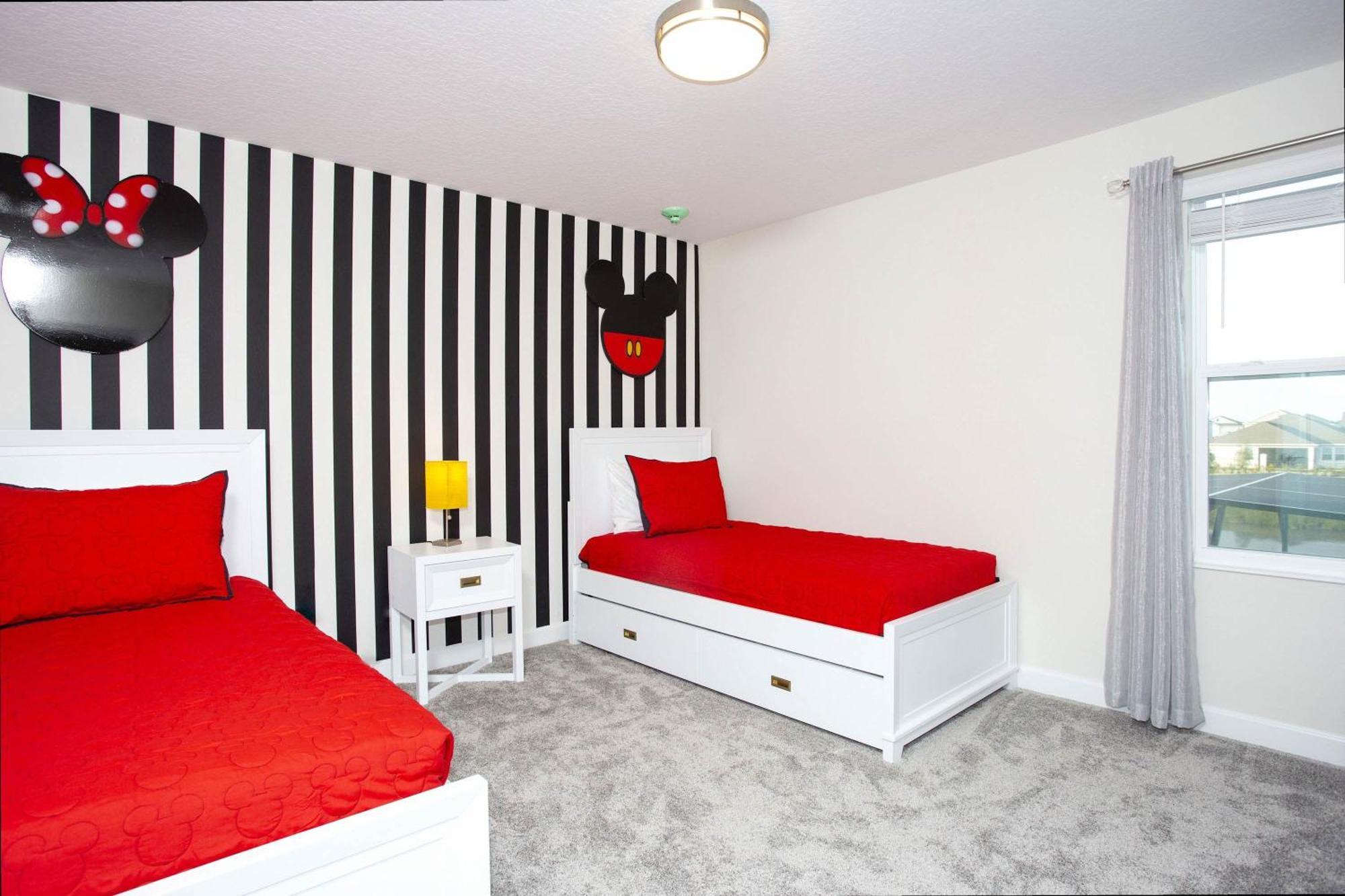 Epic Dream With Game Themed Bedrooms 2887 Single Family *