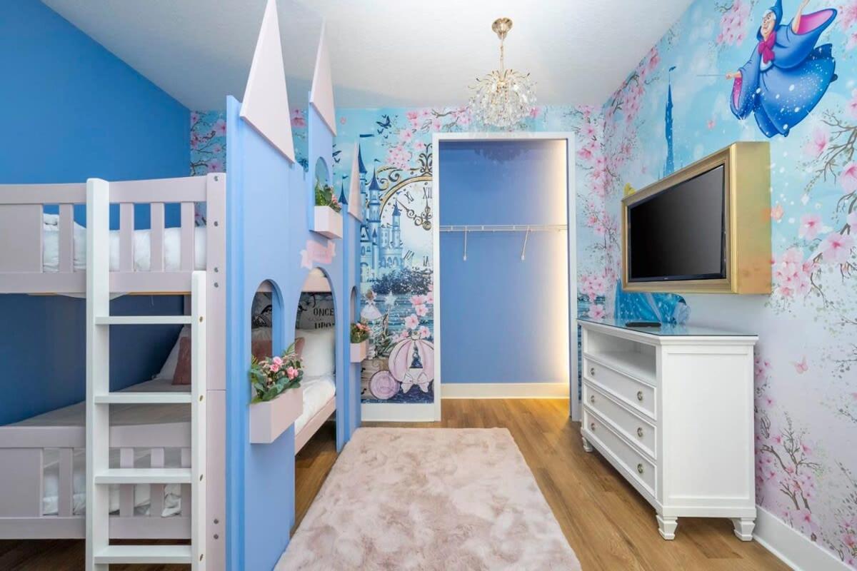 7650 Spacious House Located At Encore Reunion Close To Parks Holiday home Orlando