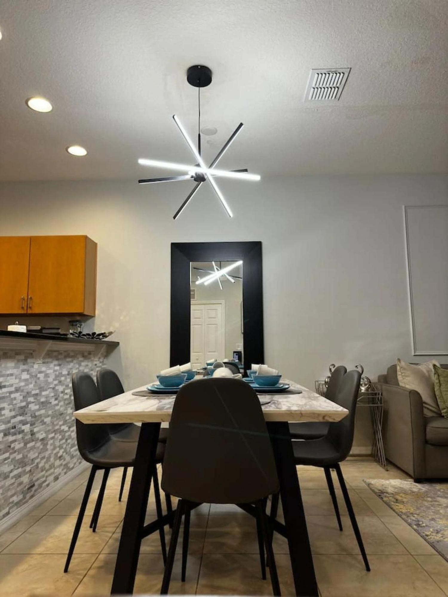 2br Townhouse Near * Kissimmee