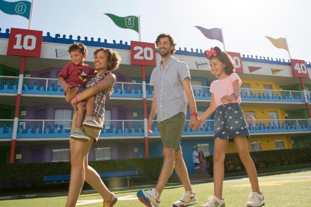 Disney's All-star Sports 3*