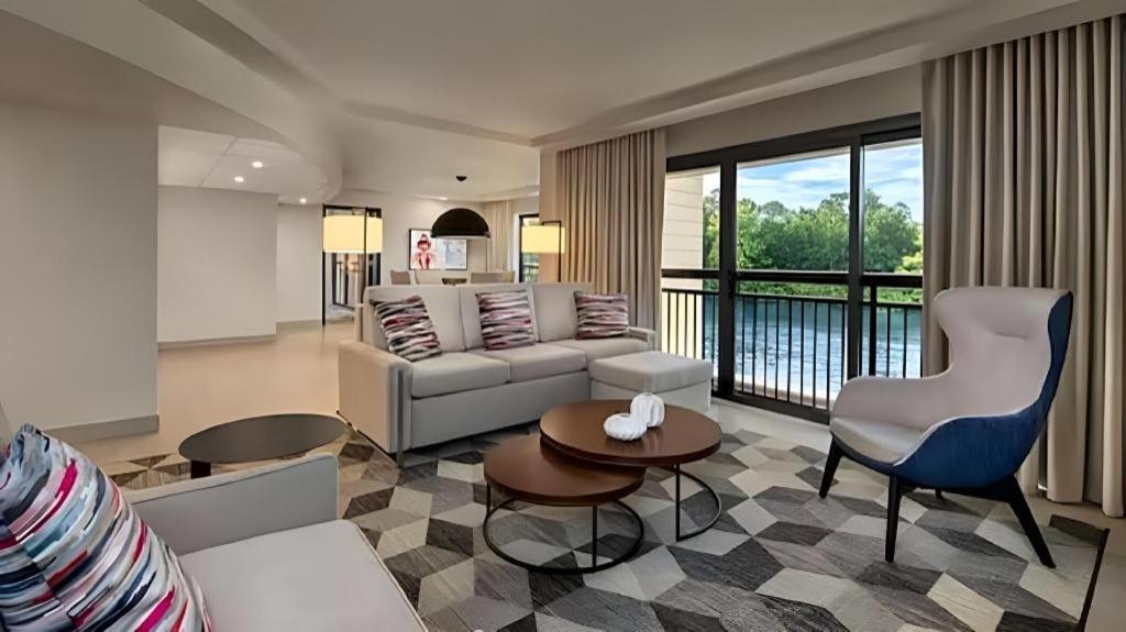 Disney's Contemporary Resort 4*