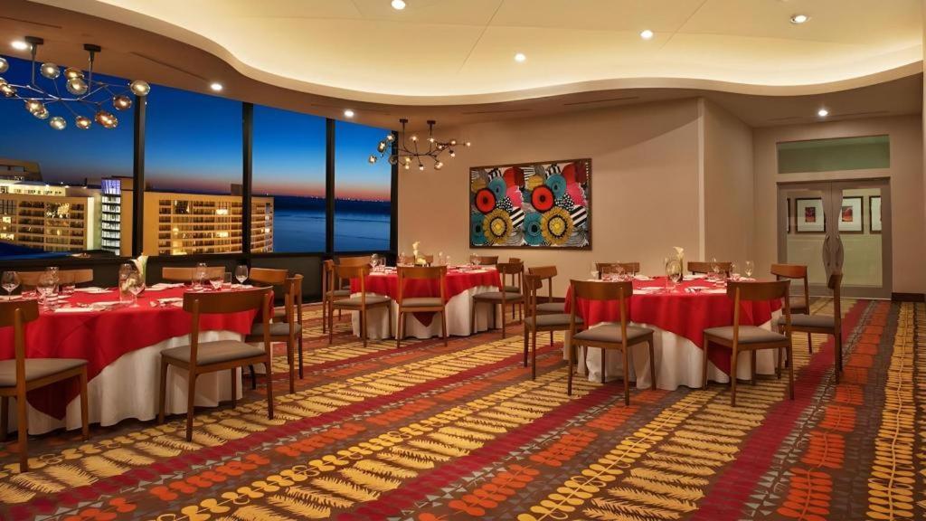 Resort Disney's Contemporary 4*