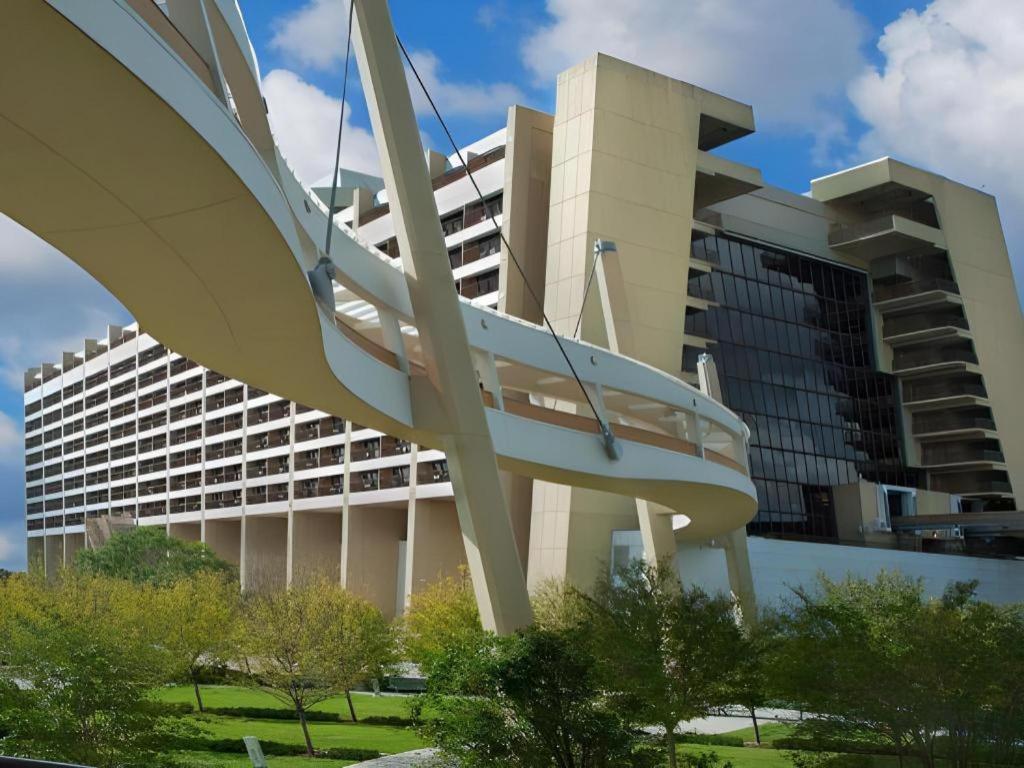 Disney's Contemporary Resort Lake Buena Vista