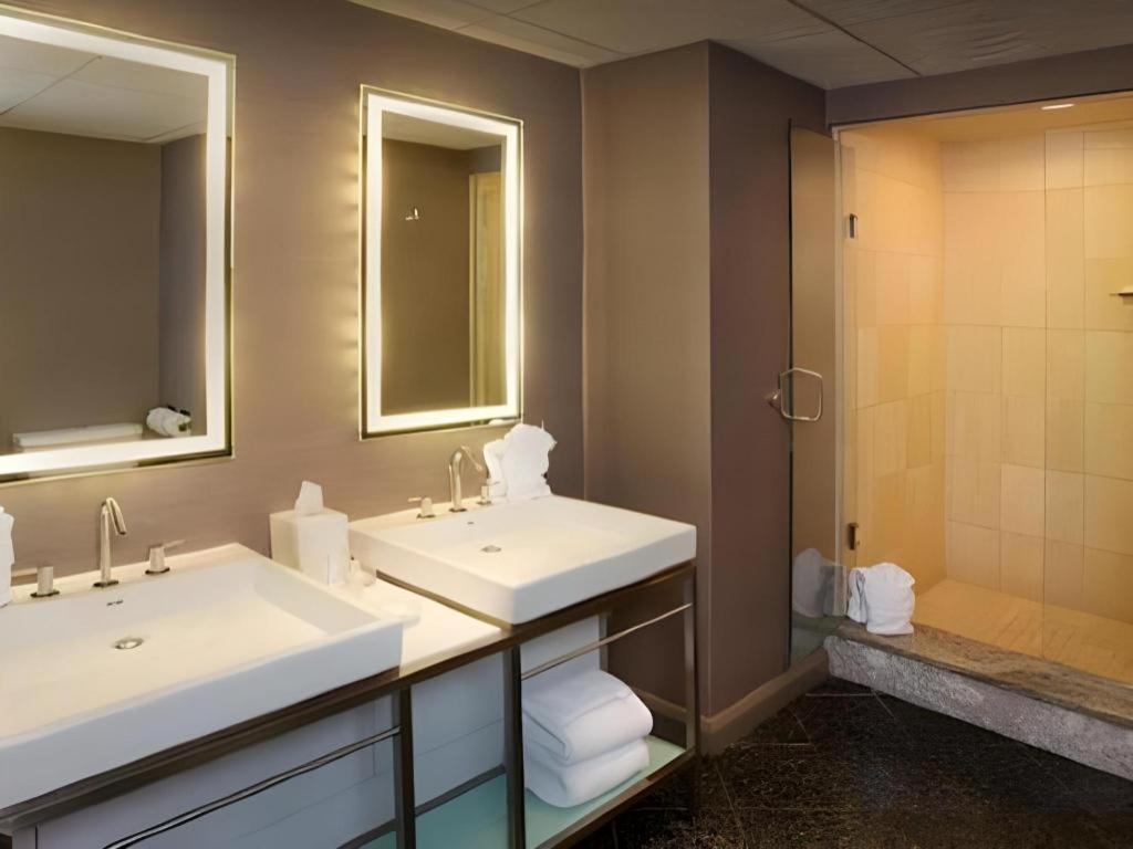 Disney's Contemporary 4*