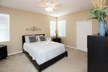 Amsun Pool Homes