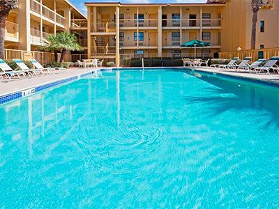 Hotel La Quinta By Wyndham Airport West